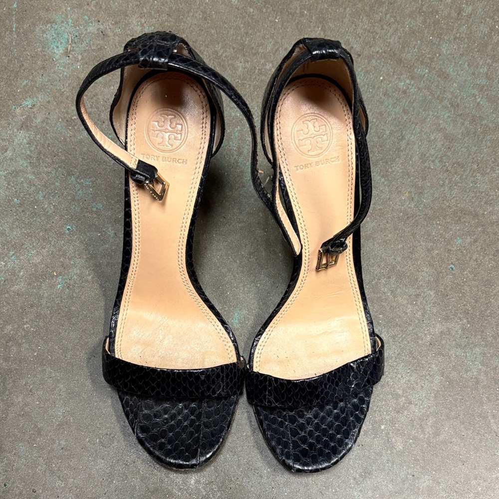 Tory Burch Black Textured Heels